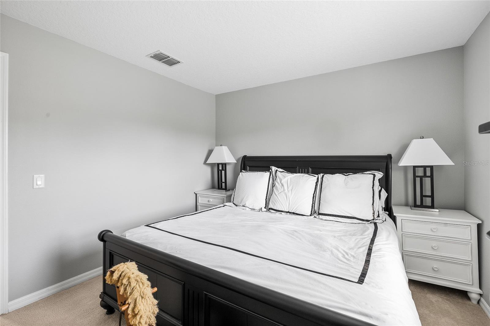 SOUTH HAMPTON - Residential