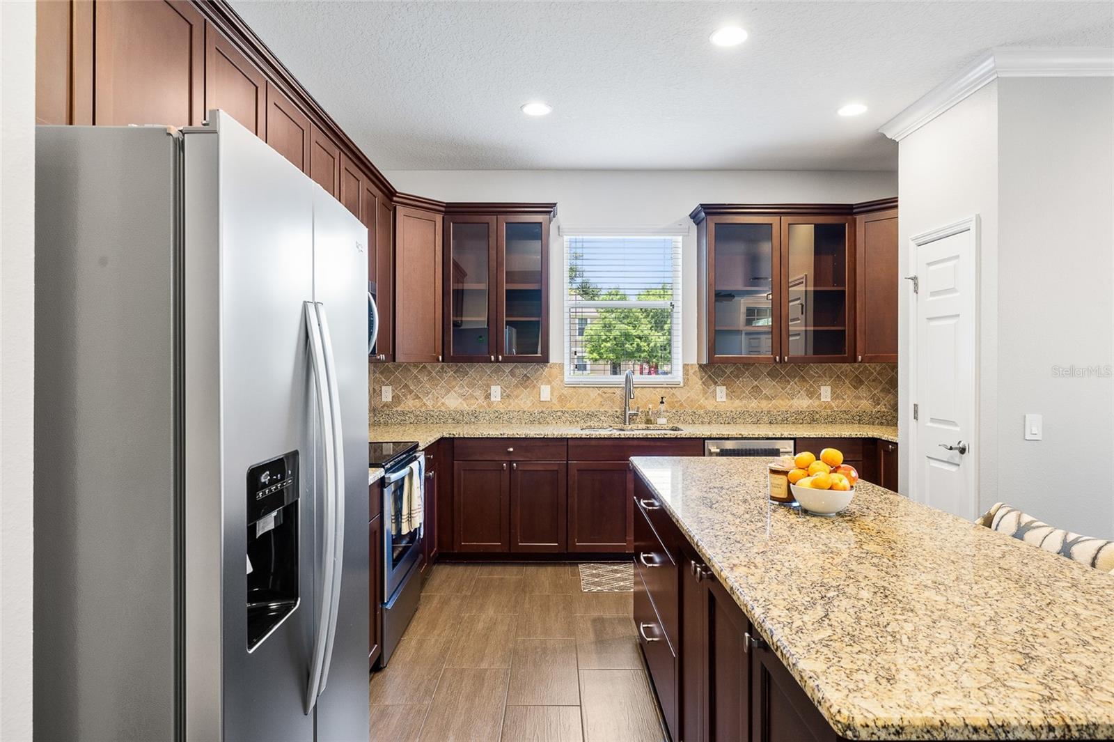 SOUTH HAMPTON - Residential