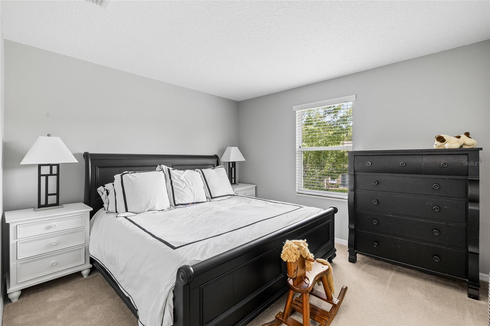 SOUTH HAMPTON - Residential