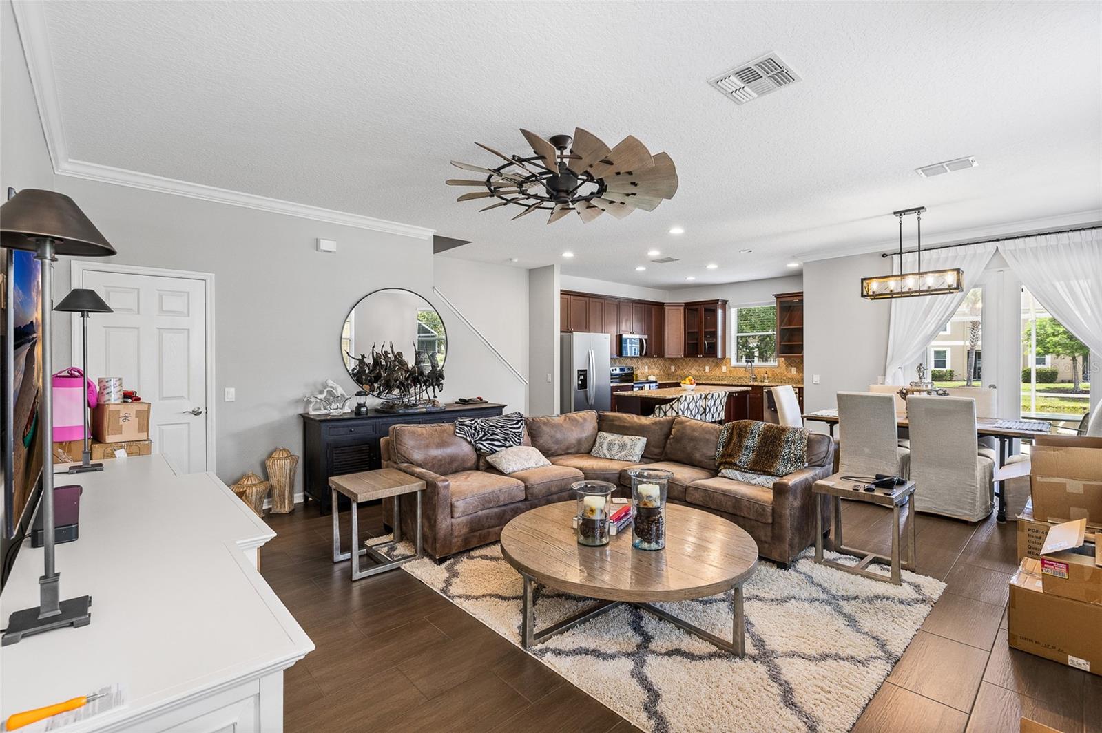 SOUTH HAMPTON - Residential