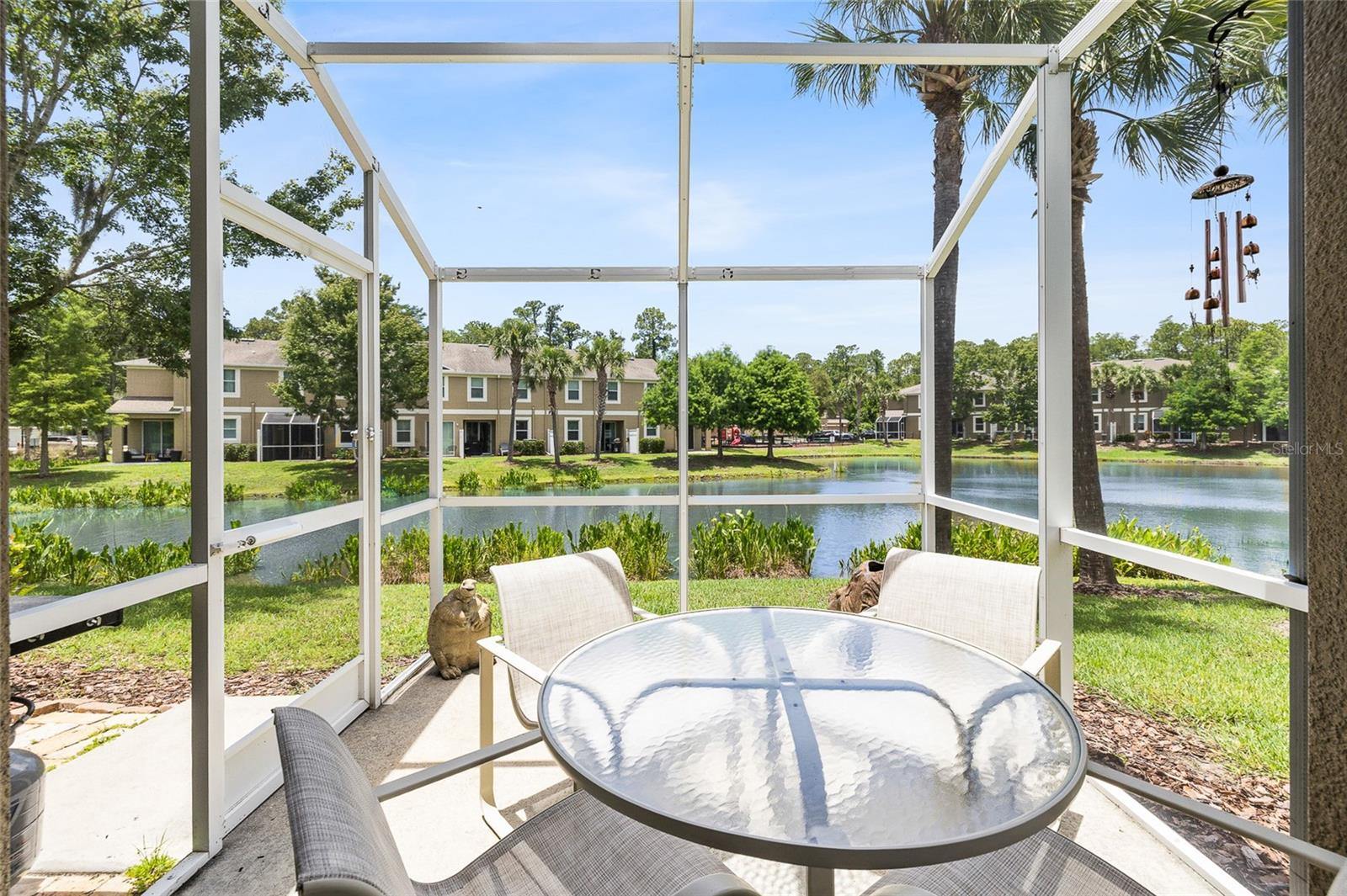 SOUTH HAMPTON - Residential