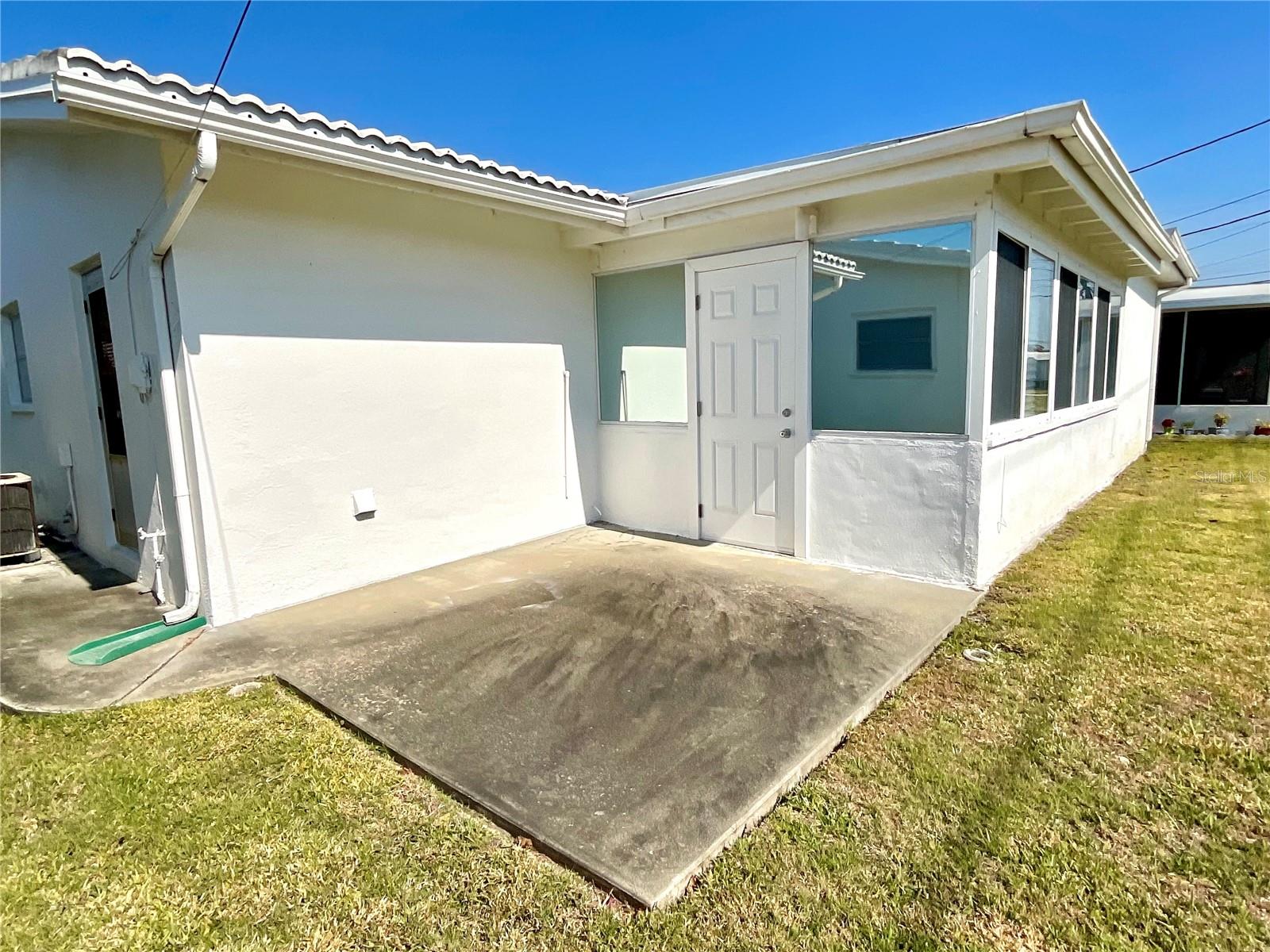 MAINLANDS OF TAMARAC BY THE GULF UNIT 3 CONDO - Residential