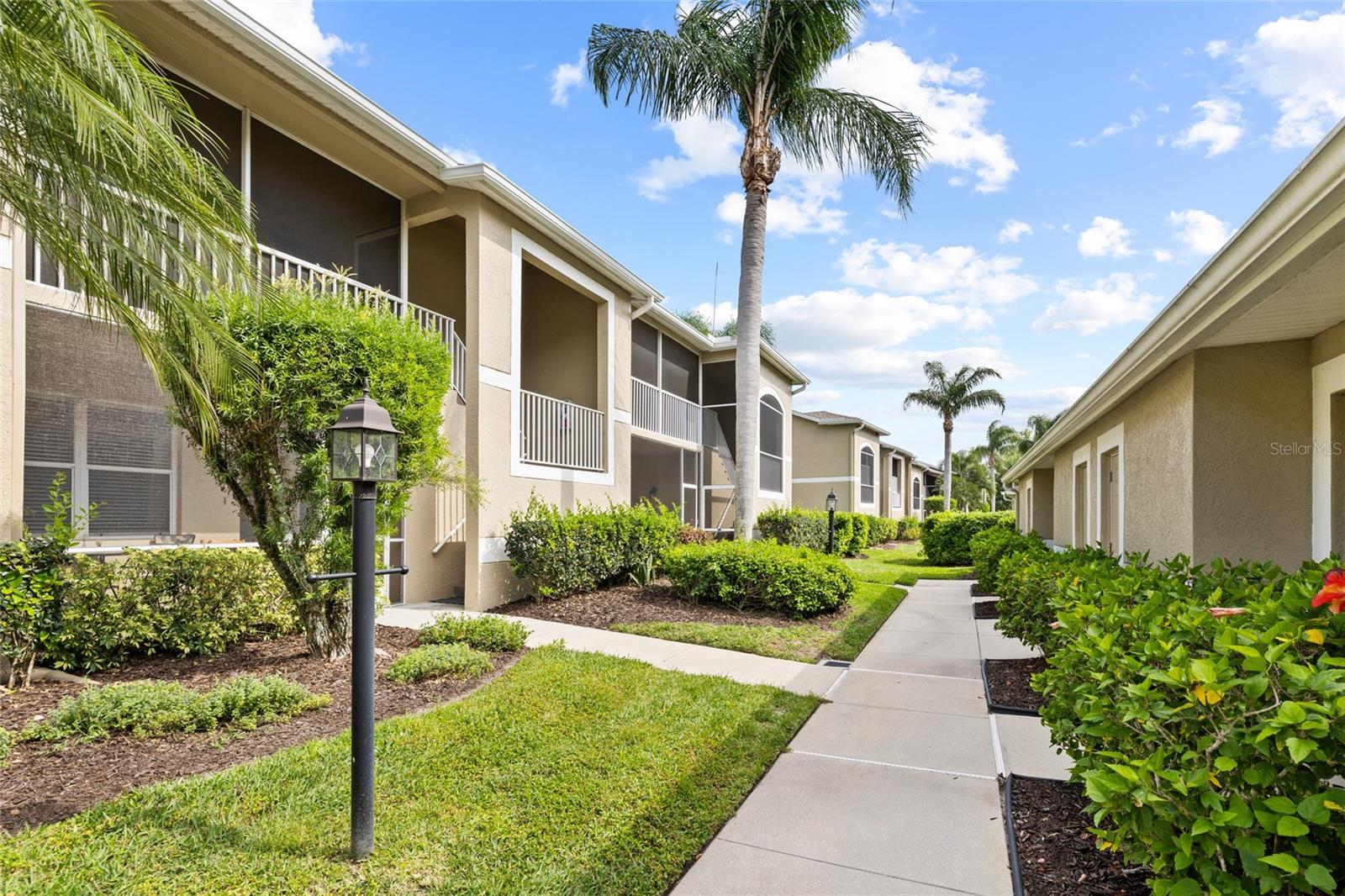 VERANDA 1 AT HERITAGE OAKS - Residential
