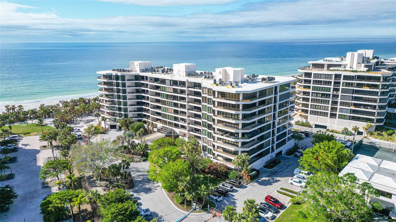 SANCTUARY IV - Residential
