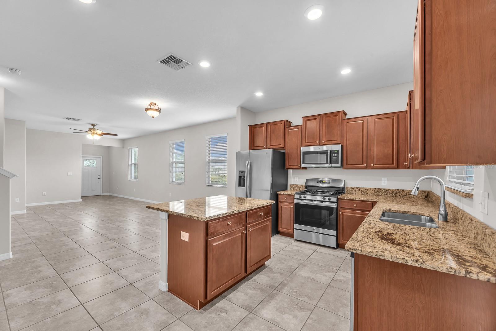 WATERSET PH 3A-1 & WATERSET - Residential Lease