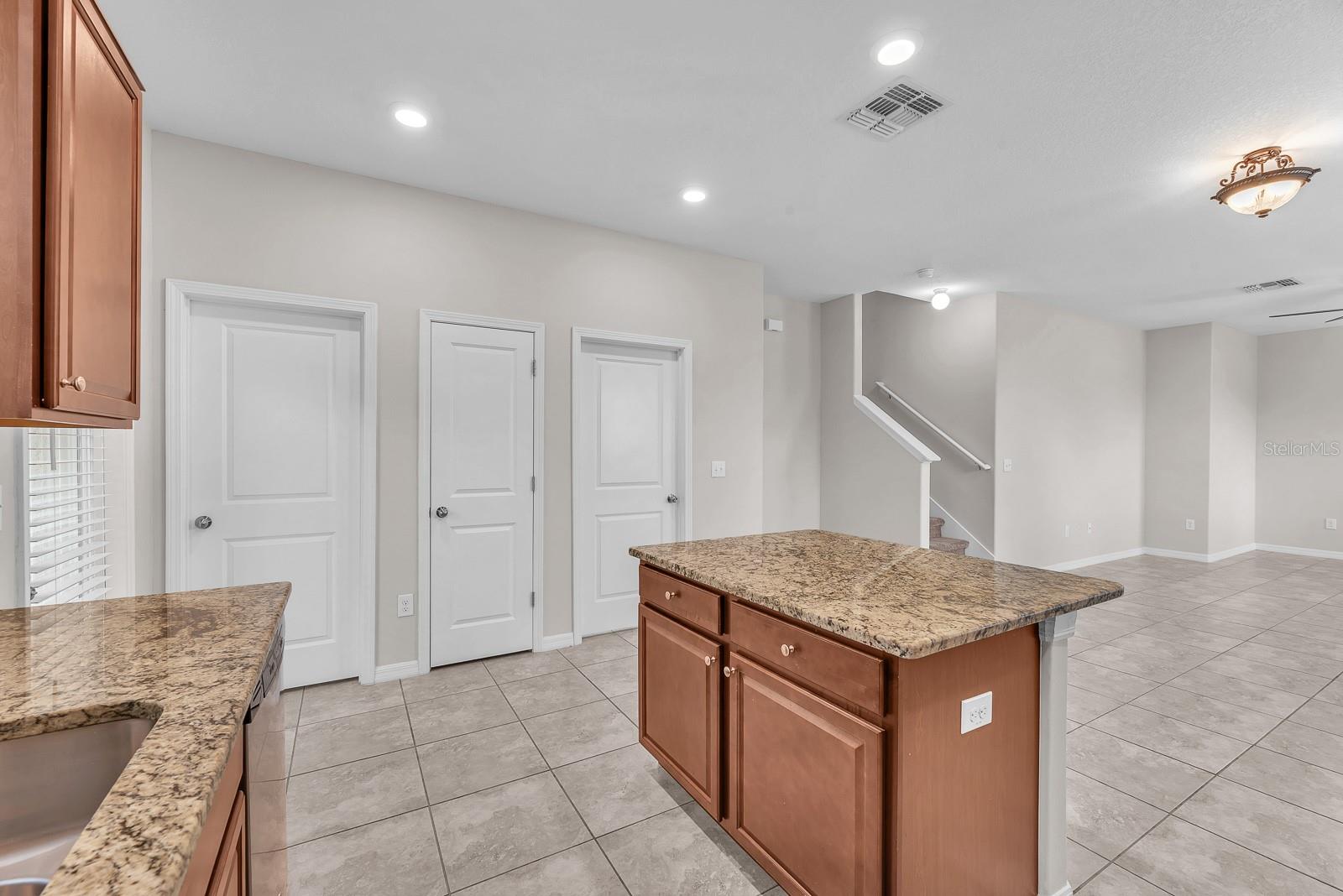WATERSET PH 3A-1 & WATERSET - Residential Lease