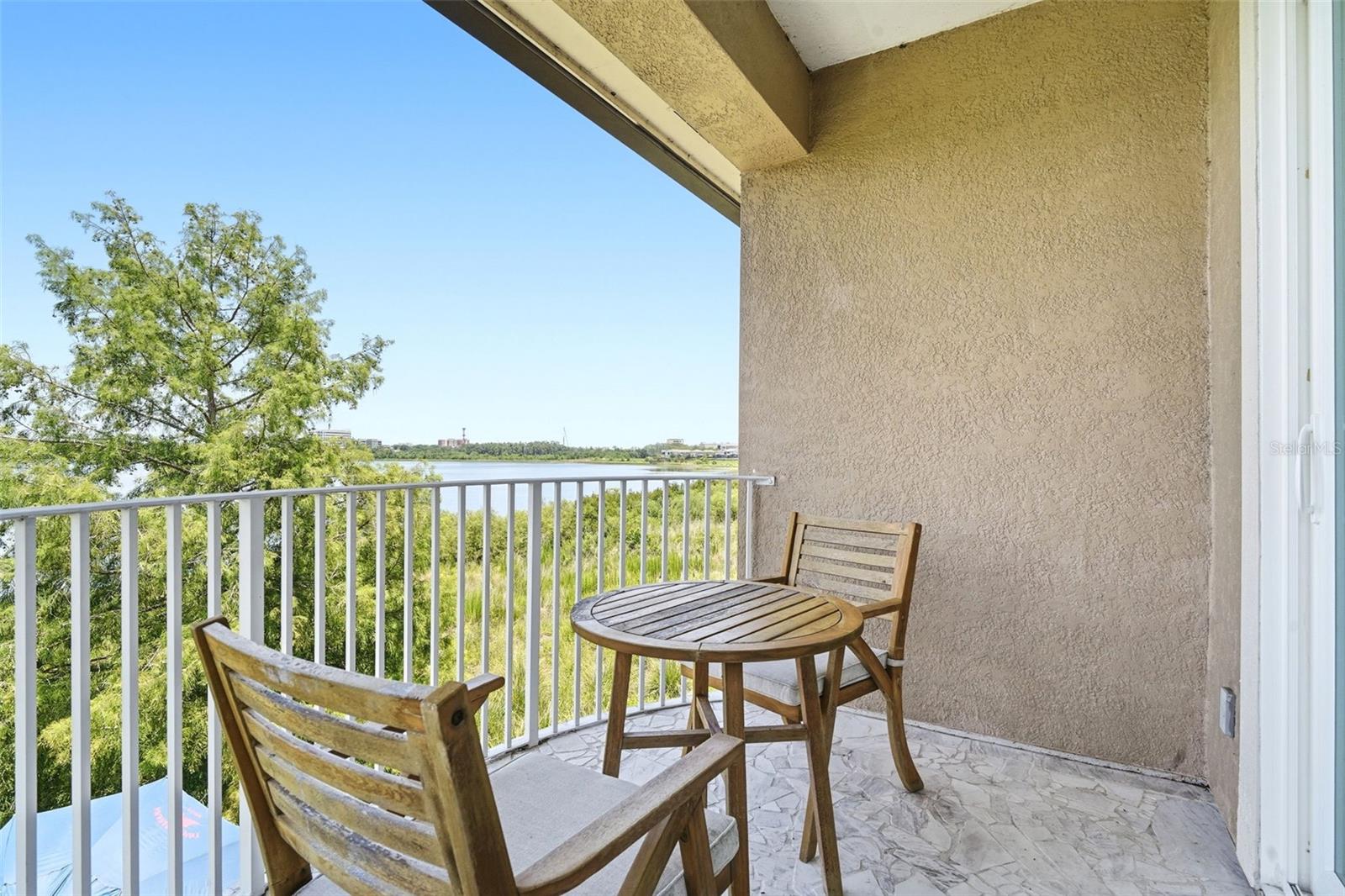 VIZCAYA HEIGHTS CONDO - Residential