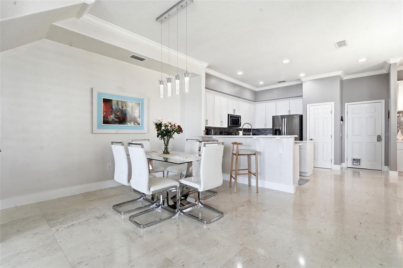 VIZCAYA HEIGHTS CONDO - Residential