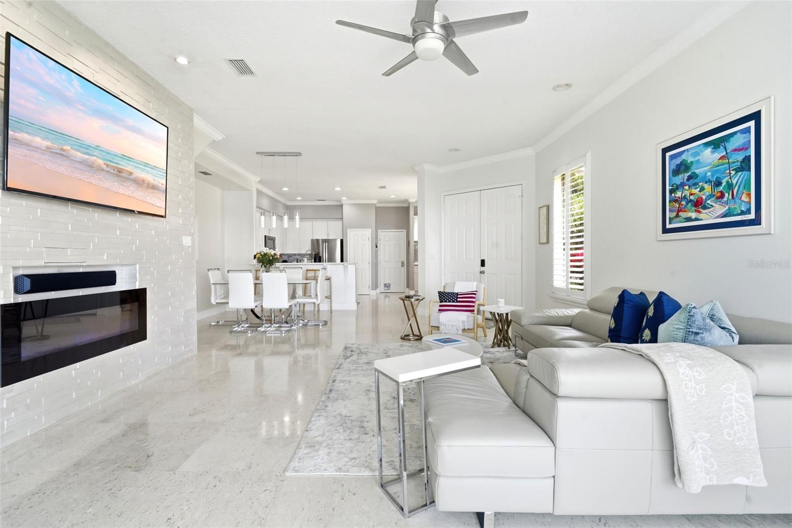 VIZCAYA HEIGHTS CONDO - Residential