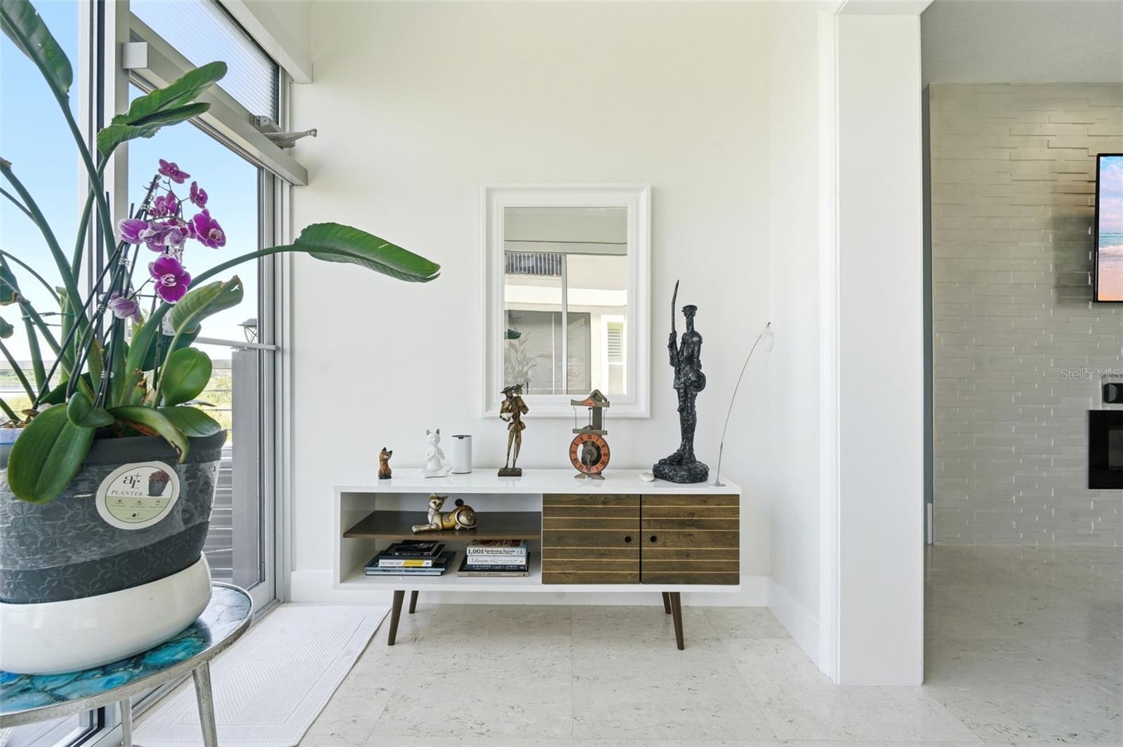 VIZCAYA HEIGHTS CONDO - Residential