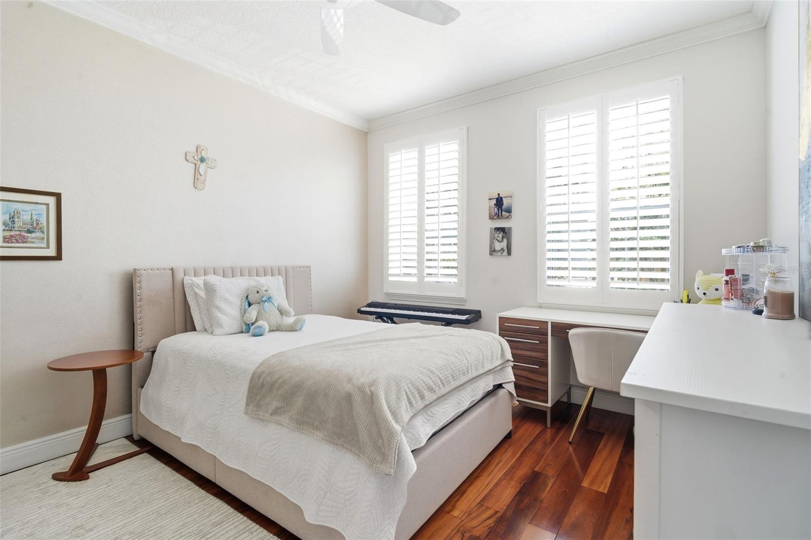 VIZCAYA HEIGHTS CONDO - Residential