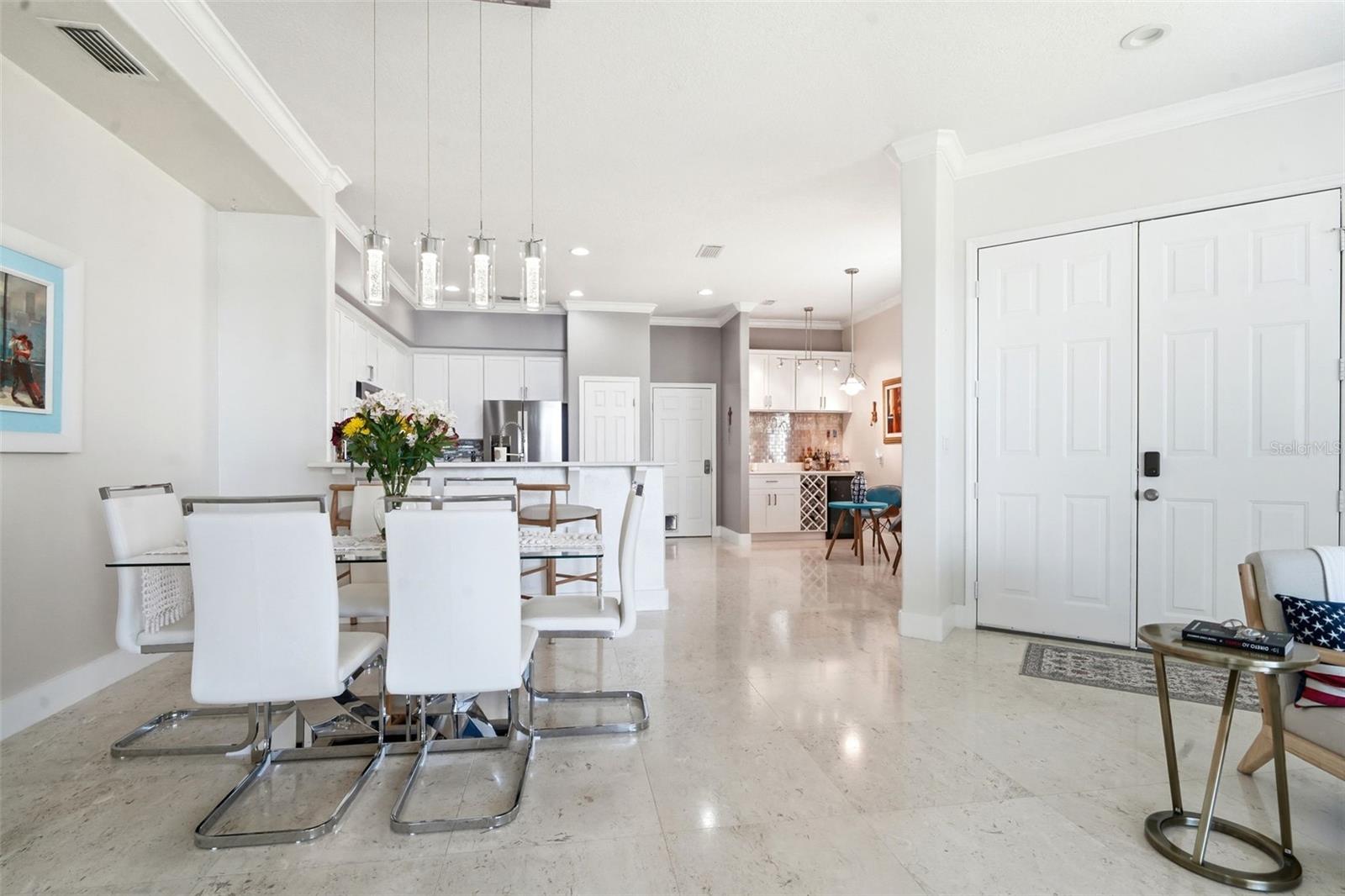 VIZCAYA HEIGHTS CONDO - Residential