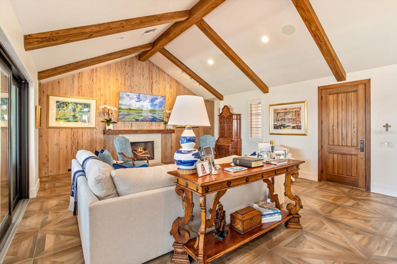 ISLEWORTH - Residential