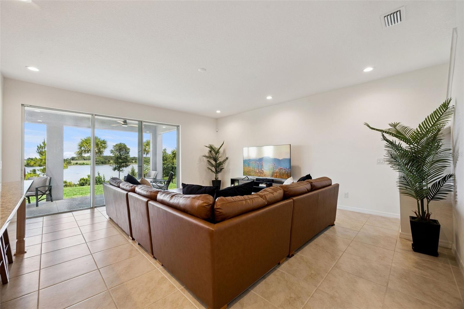 TRINITY LKS PH 4 - Residential