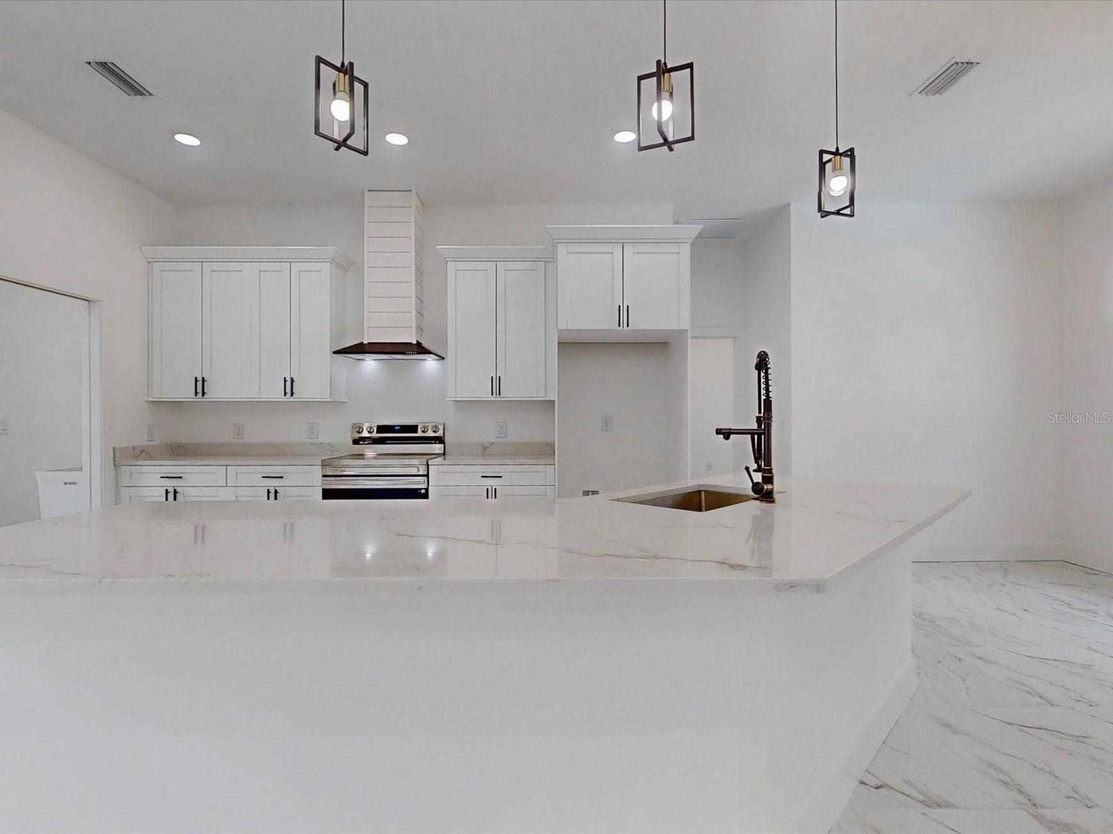 MARION OAKS UN 11 - Residential