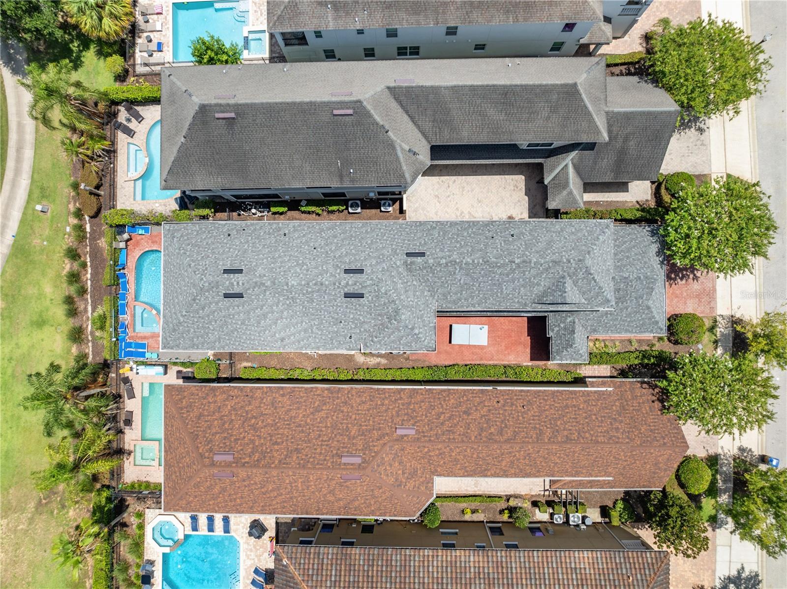 REUNION WEST VLGS NORTH - Residential