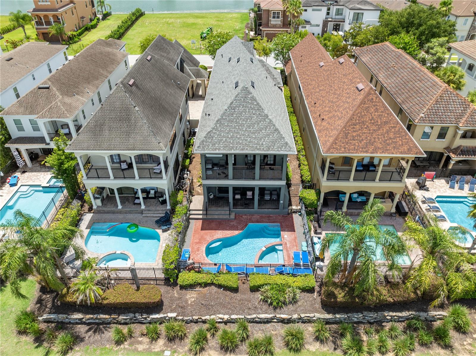 REUNION WEST VLGS NORTH - Residential