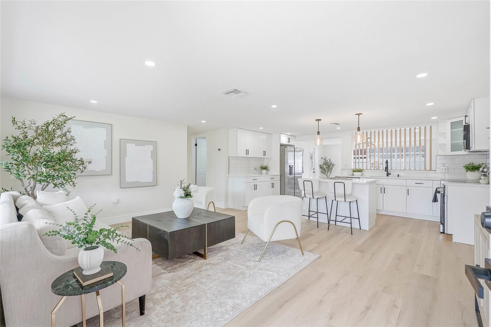 GULF HIGHLANDS - Residential
