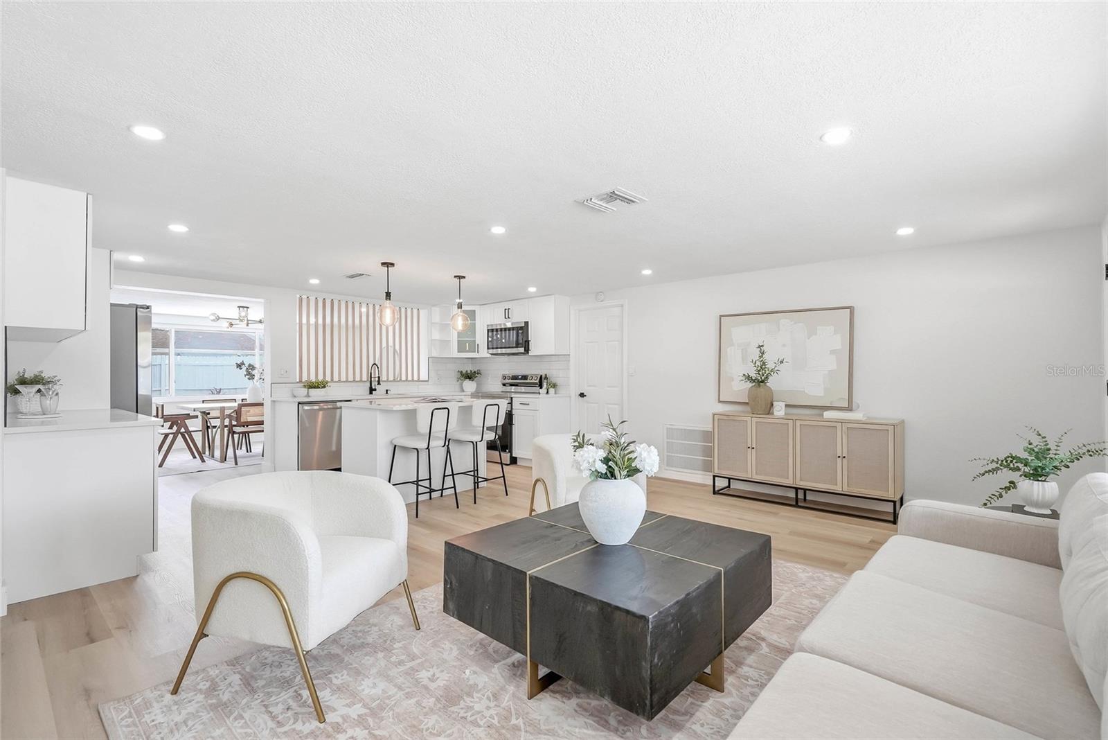 GULF HIGHLANDS - Residential