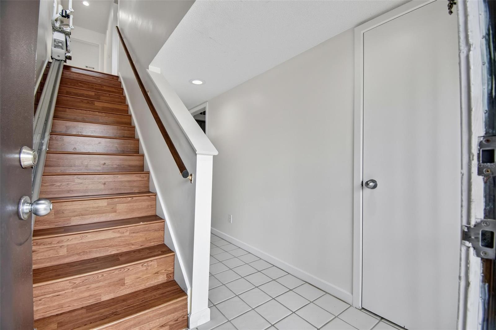 PALM CLUB CONDO - Residential