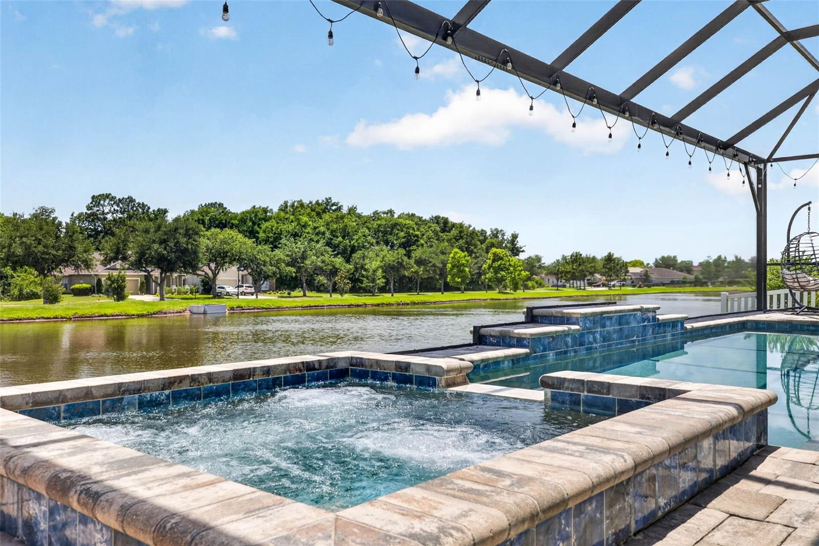 WATERGRASS - Residential