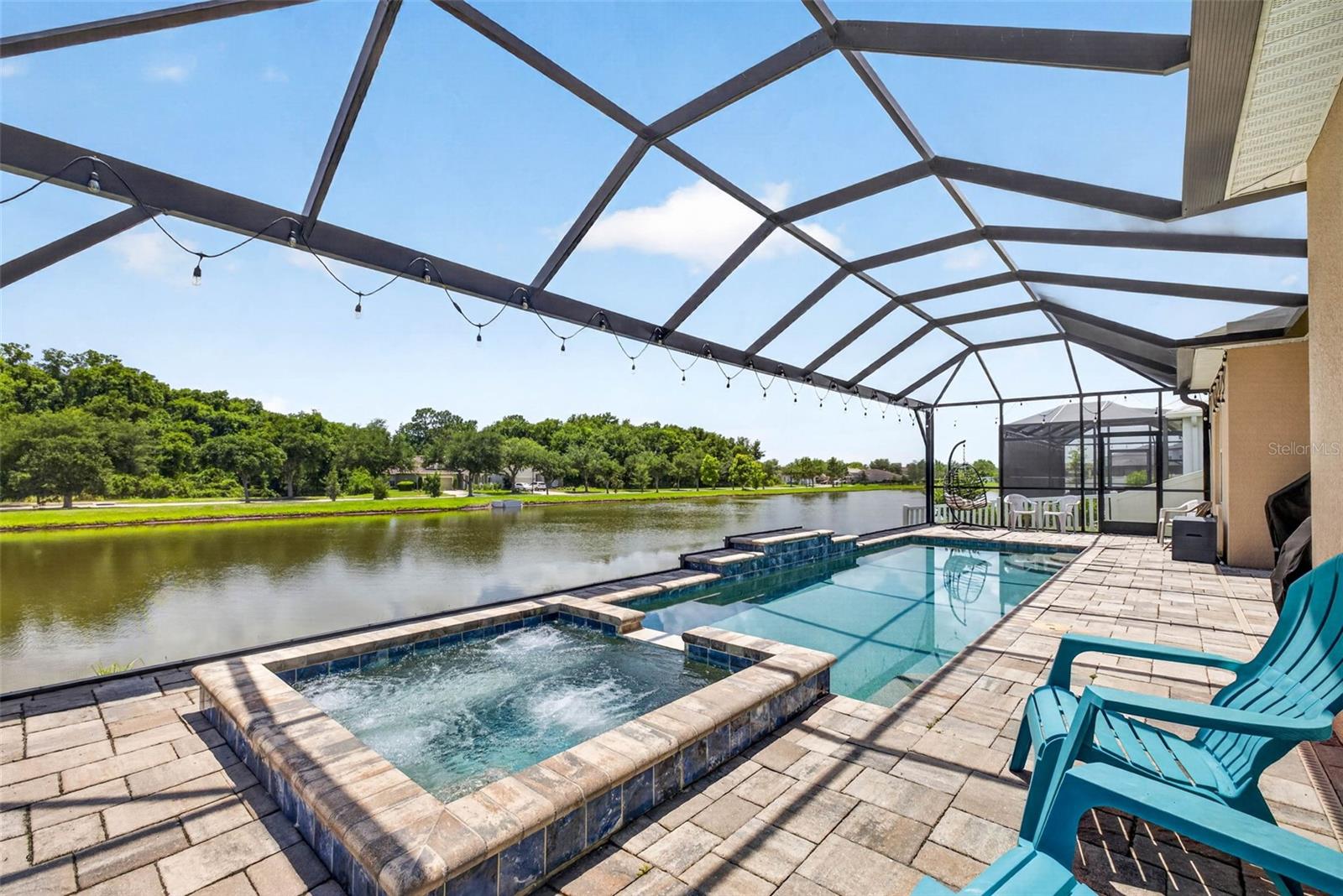 WATERGRASS - Residential