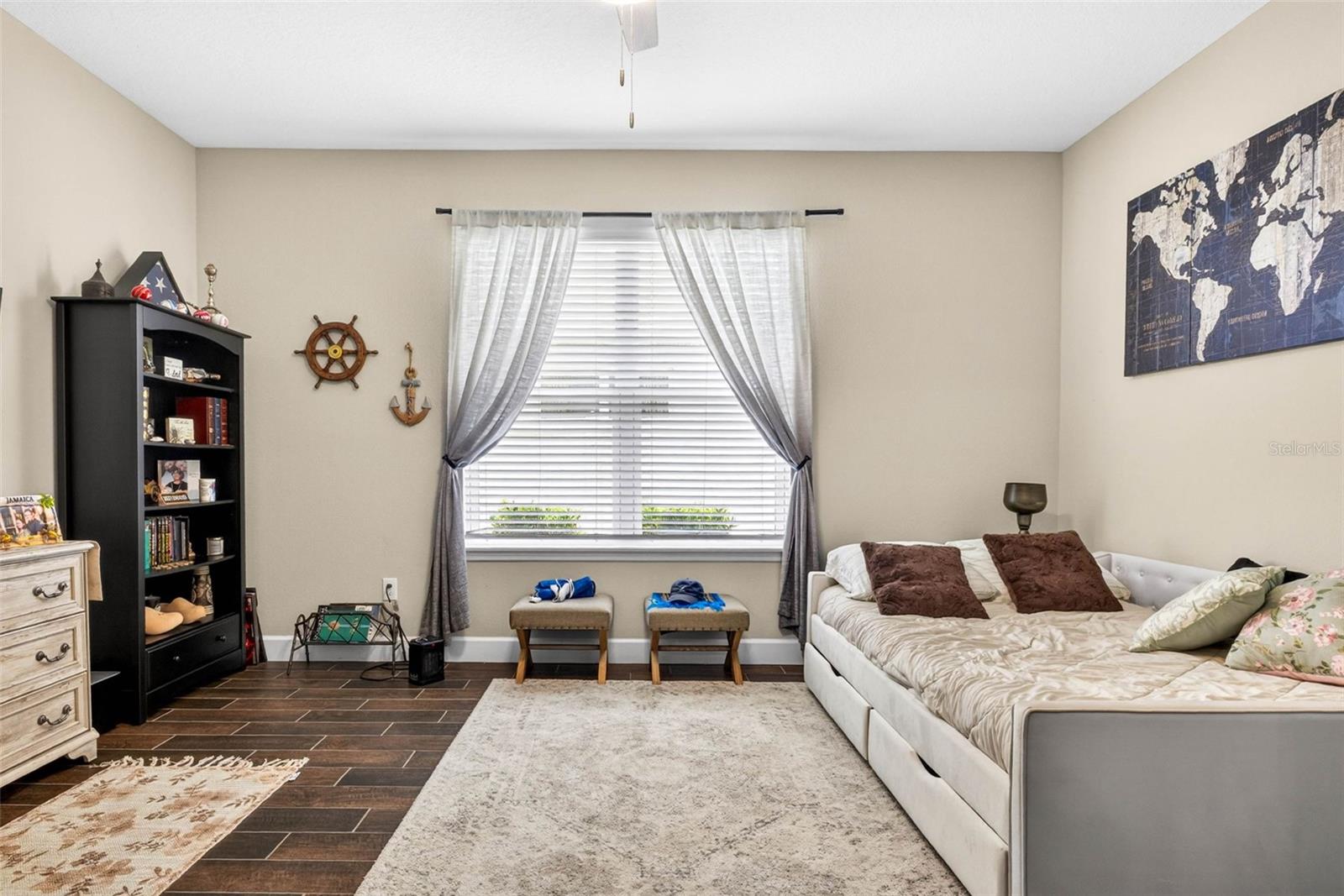 WATERGRASS - Residential