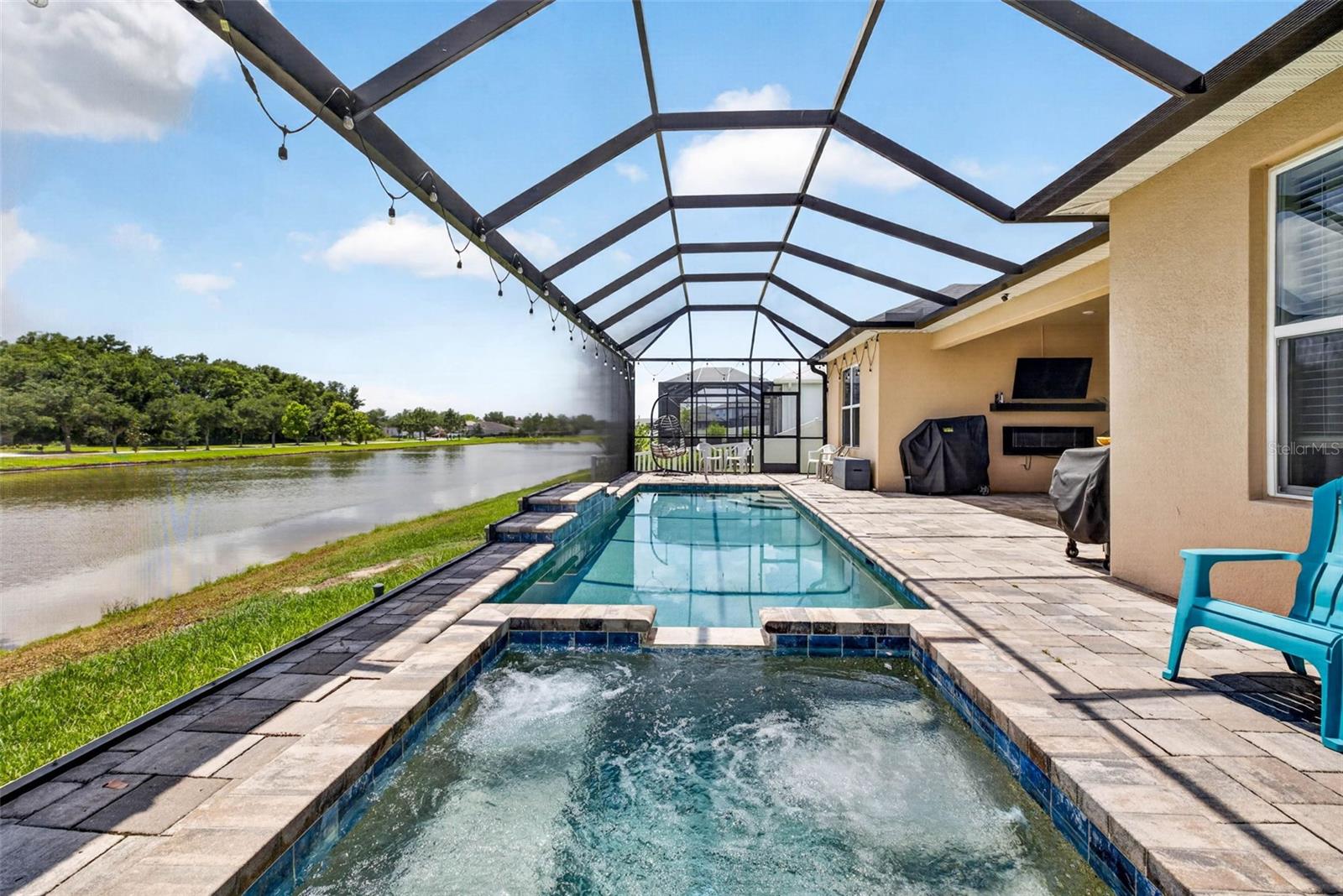 WATERGRASS - Residential