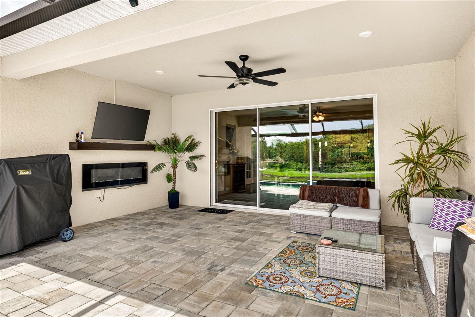 WATERGRASS - Residential