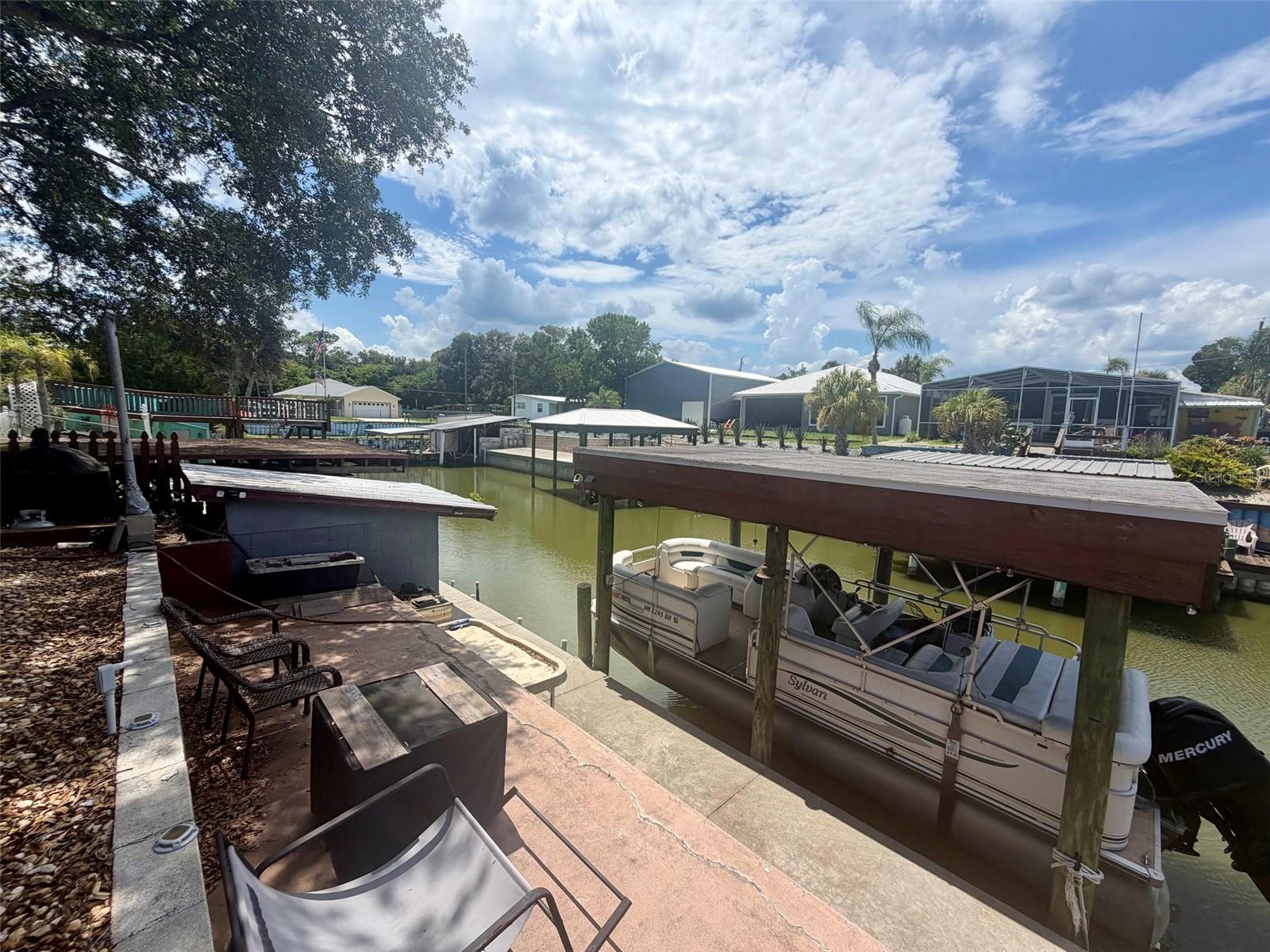 SOUTH WATERFRONT PARK - Residential
