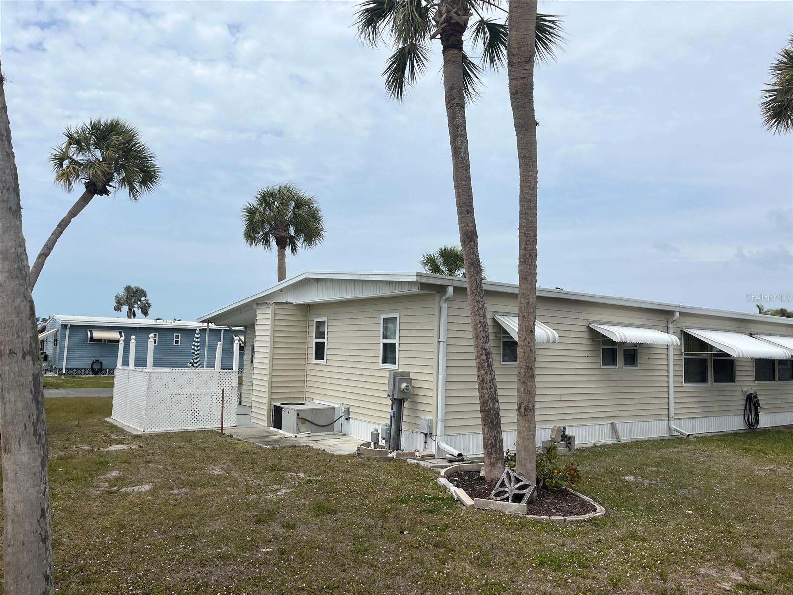 VENICE ISLE - Residential