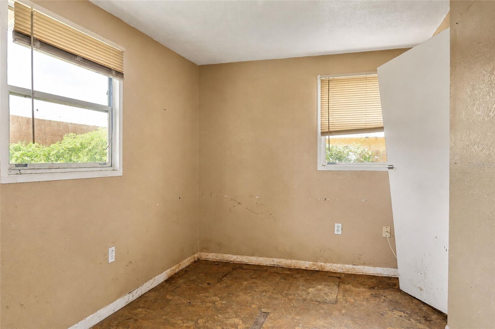 FOUNTAIN YOUTH COMMUNITY - Residential