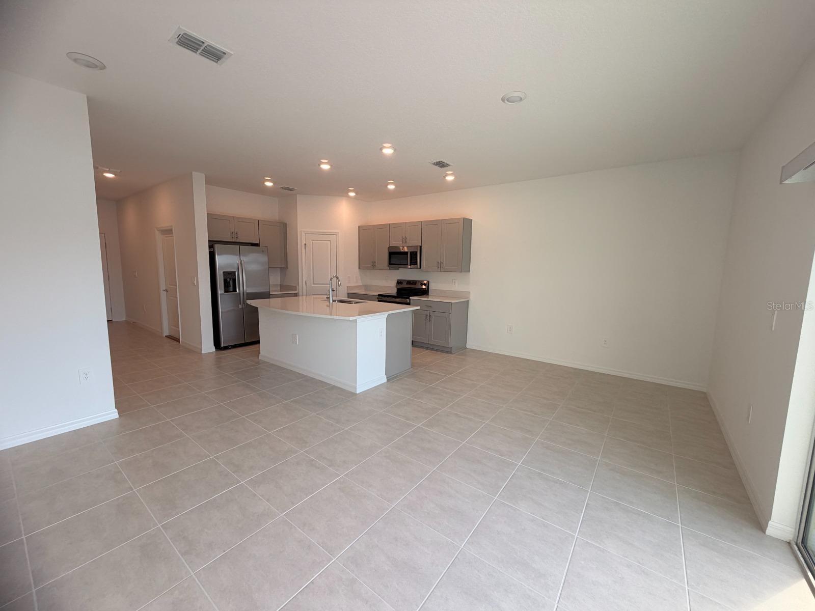 WESTVIEW POD A PH 1A - Residential Lease