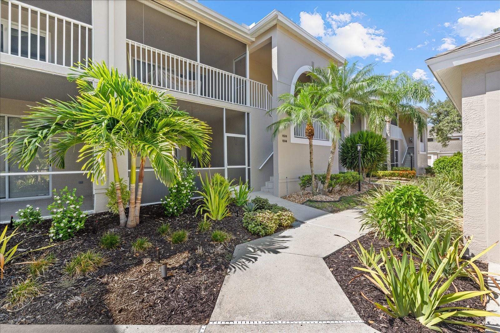 STONEYBROOK VERANDA GREENS 1 - Residential