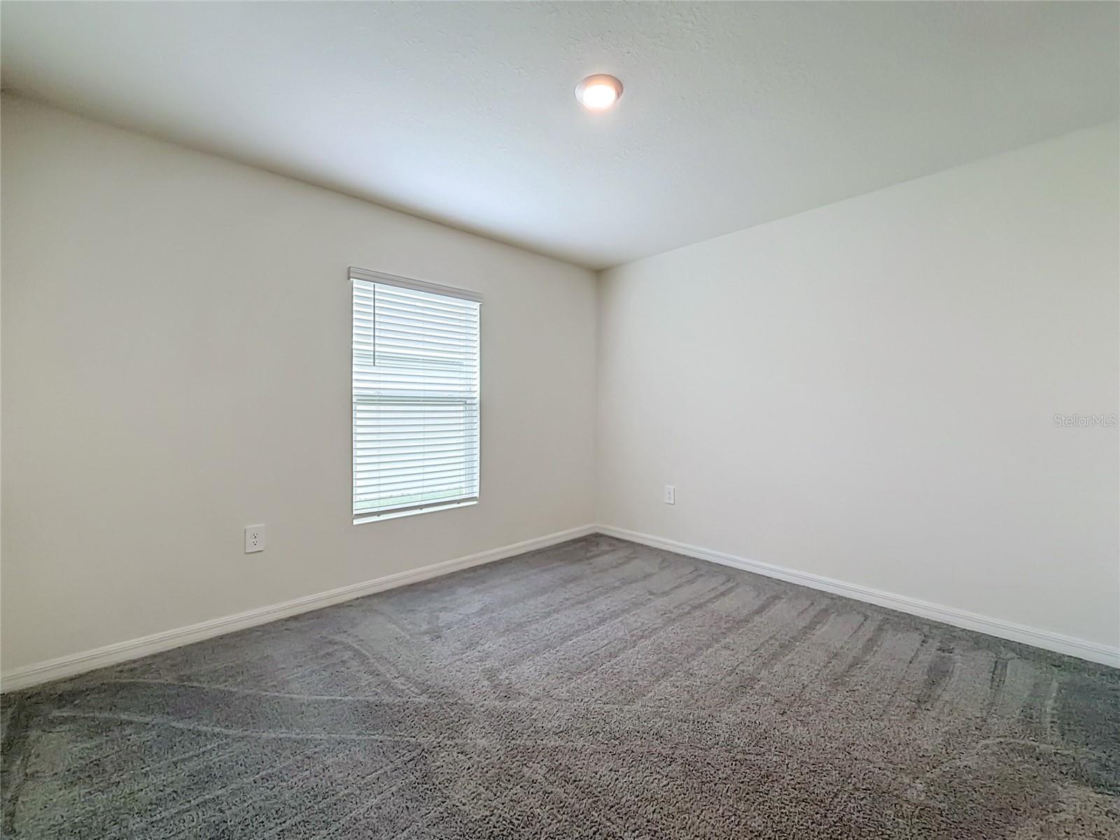 DEER PATH NORTH PH 2 - Residential Lease