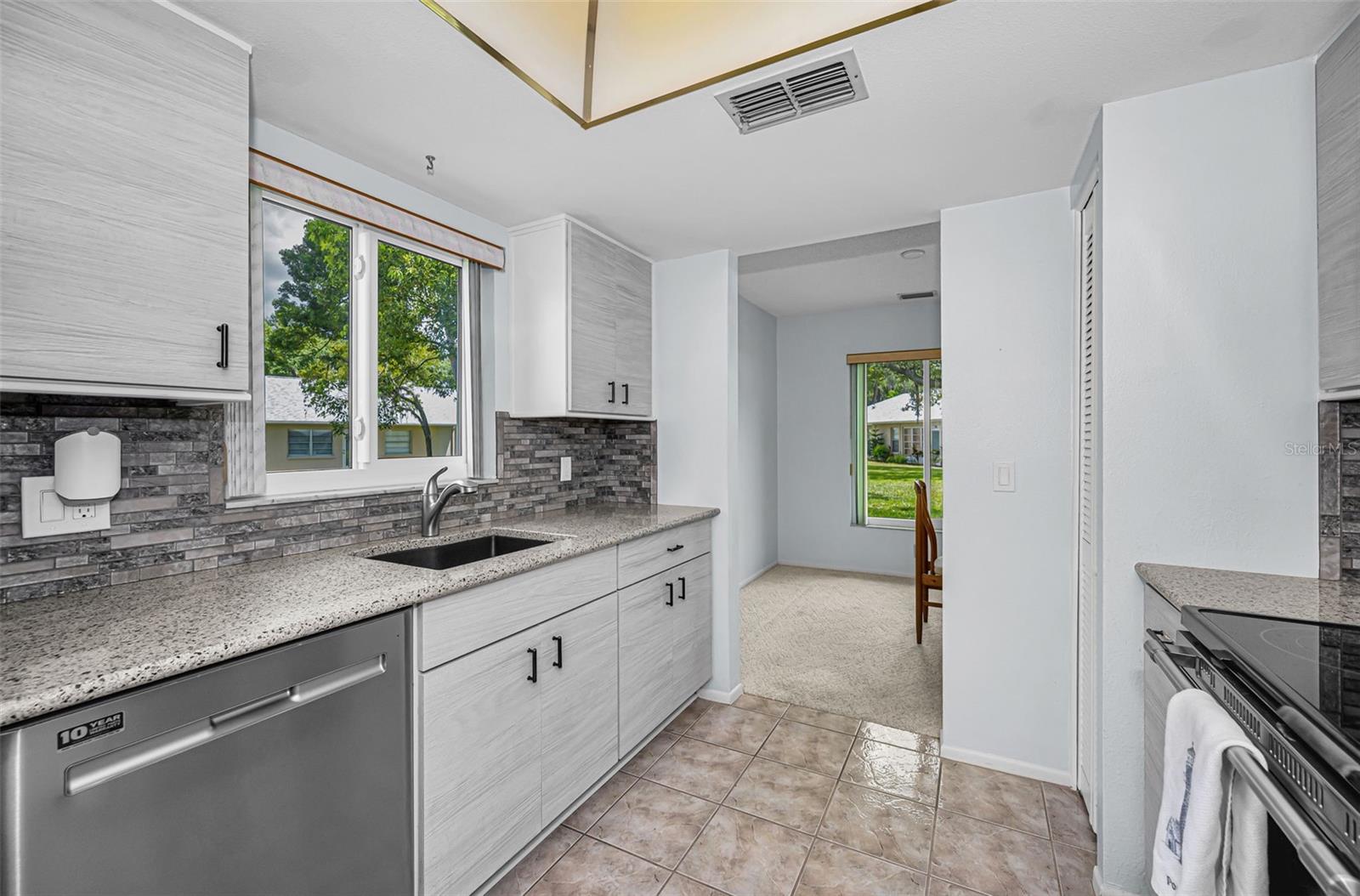 WEDGWOOD VILLAGE CONDO - Residential