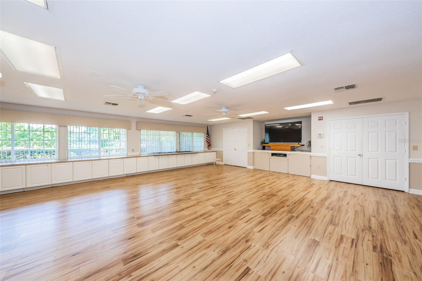 WEDGWOOD VILLAGE CONDO - Residential