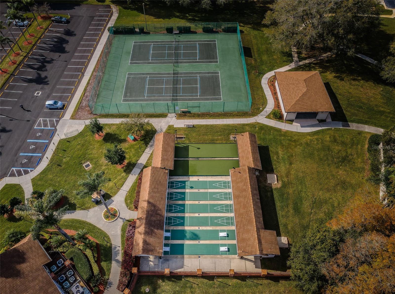WEDGWOOD VILLAGE CONDO - Residential