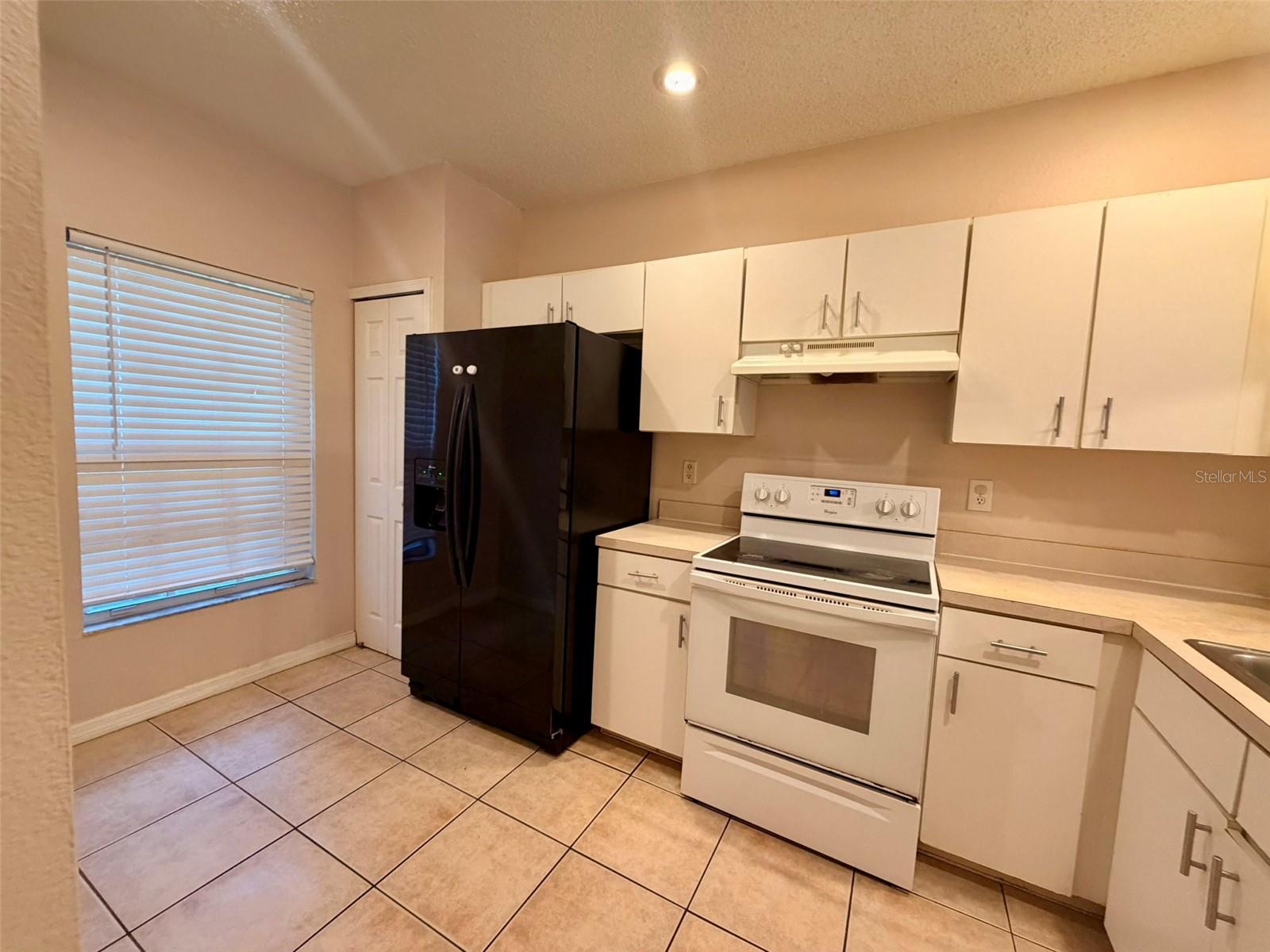 MEADOW POINTE PRCL 14 UNIT 01 - Residential