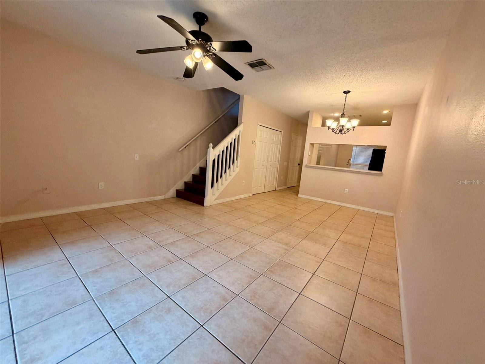 MEADOW POINTE PRCL 14 UNIT 01 - Residential