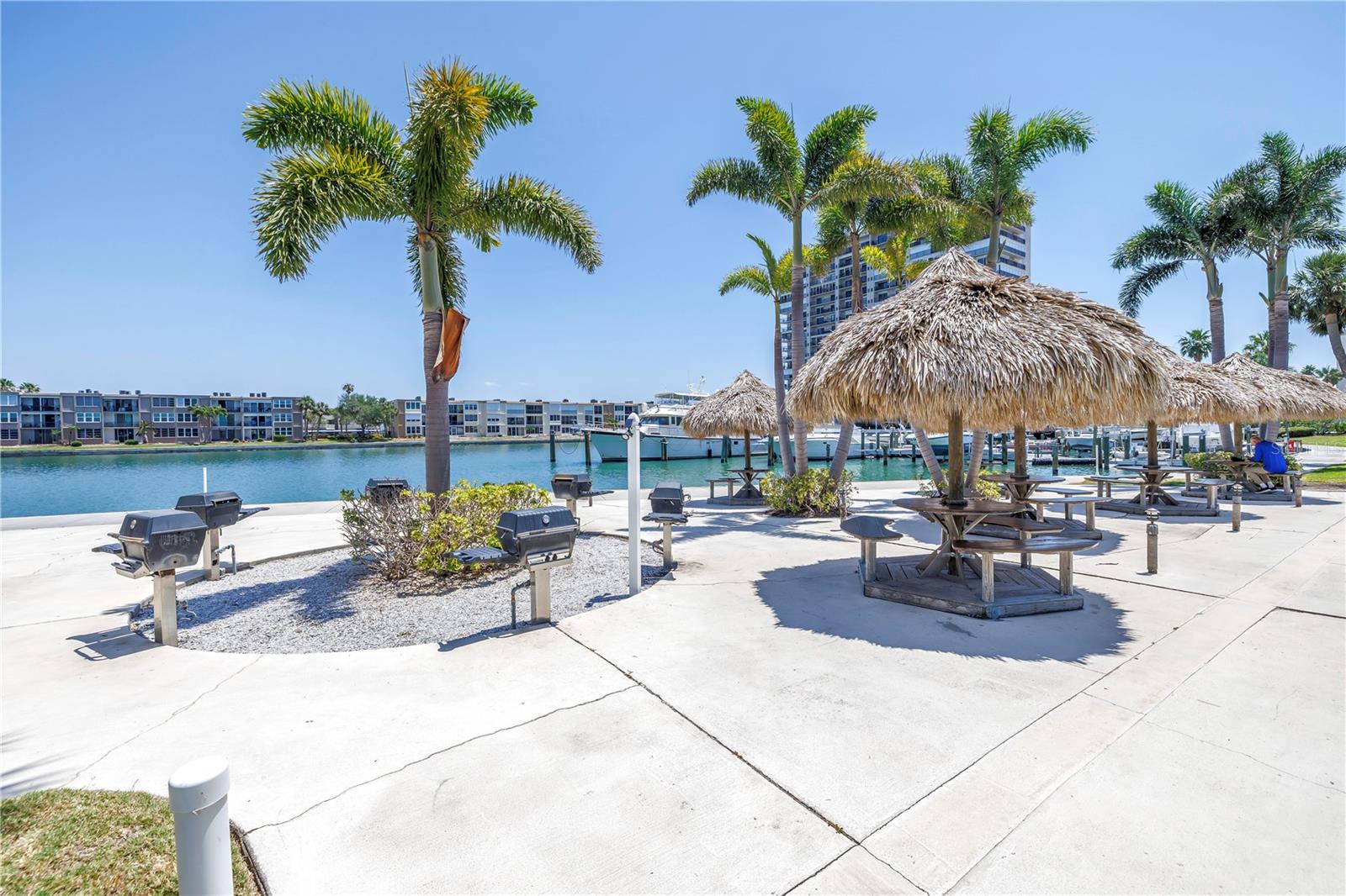 BAY ISLAND GROUP 7 - Residential