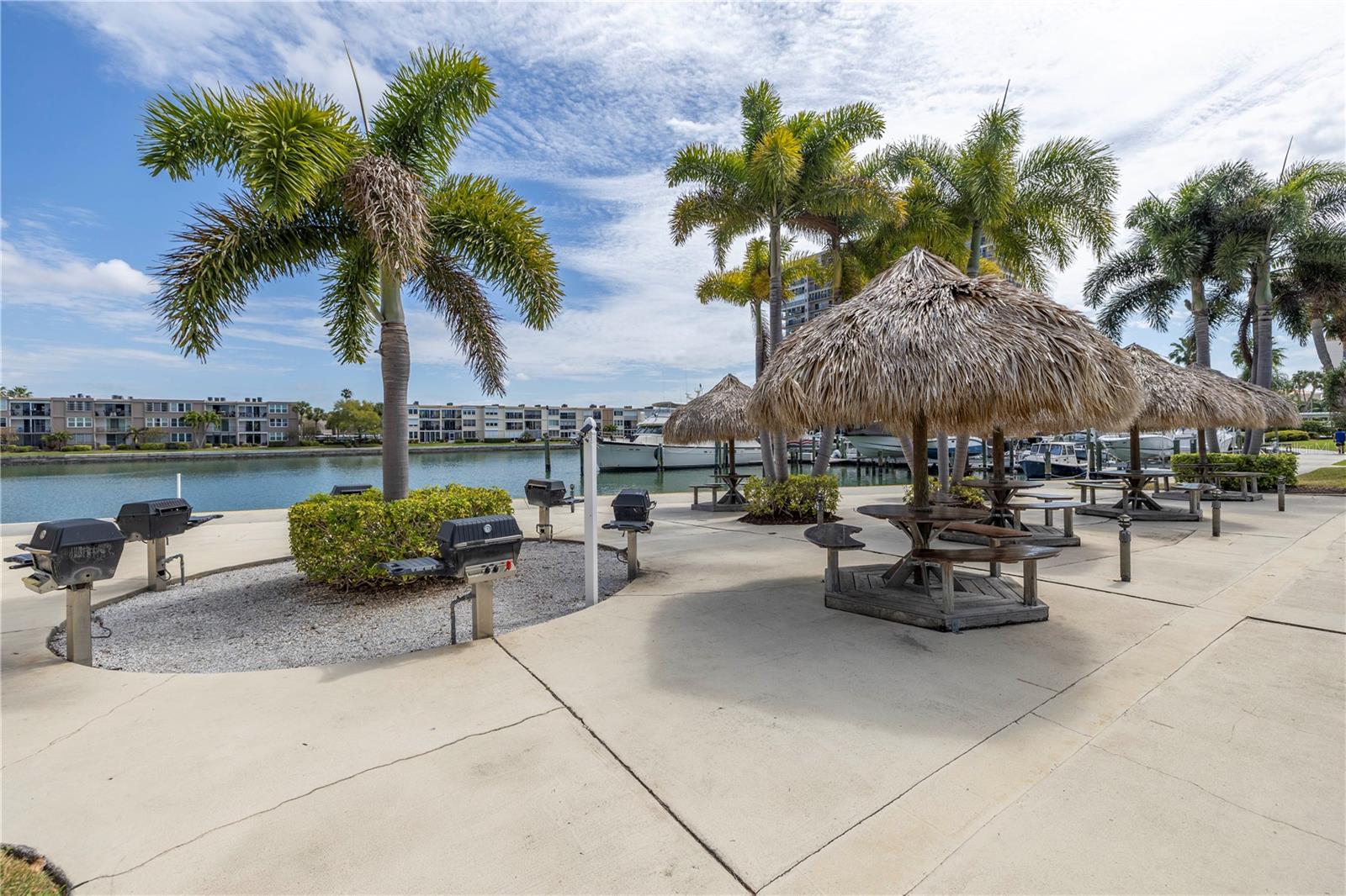 BAY ISLAND GROUP 7 - Residential