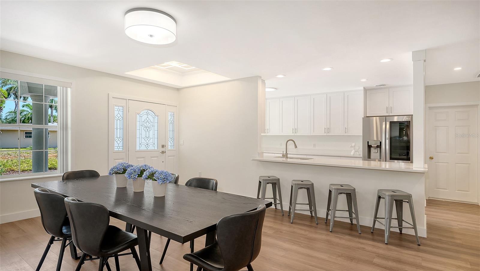 SOUTH GATE - Residential