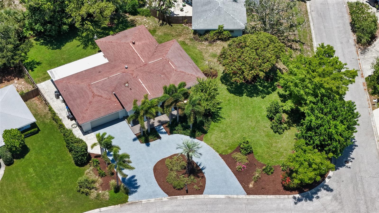 SOUTH GATE - Residential