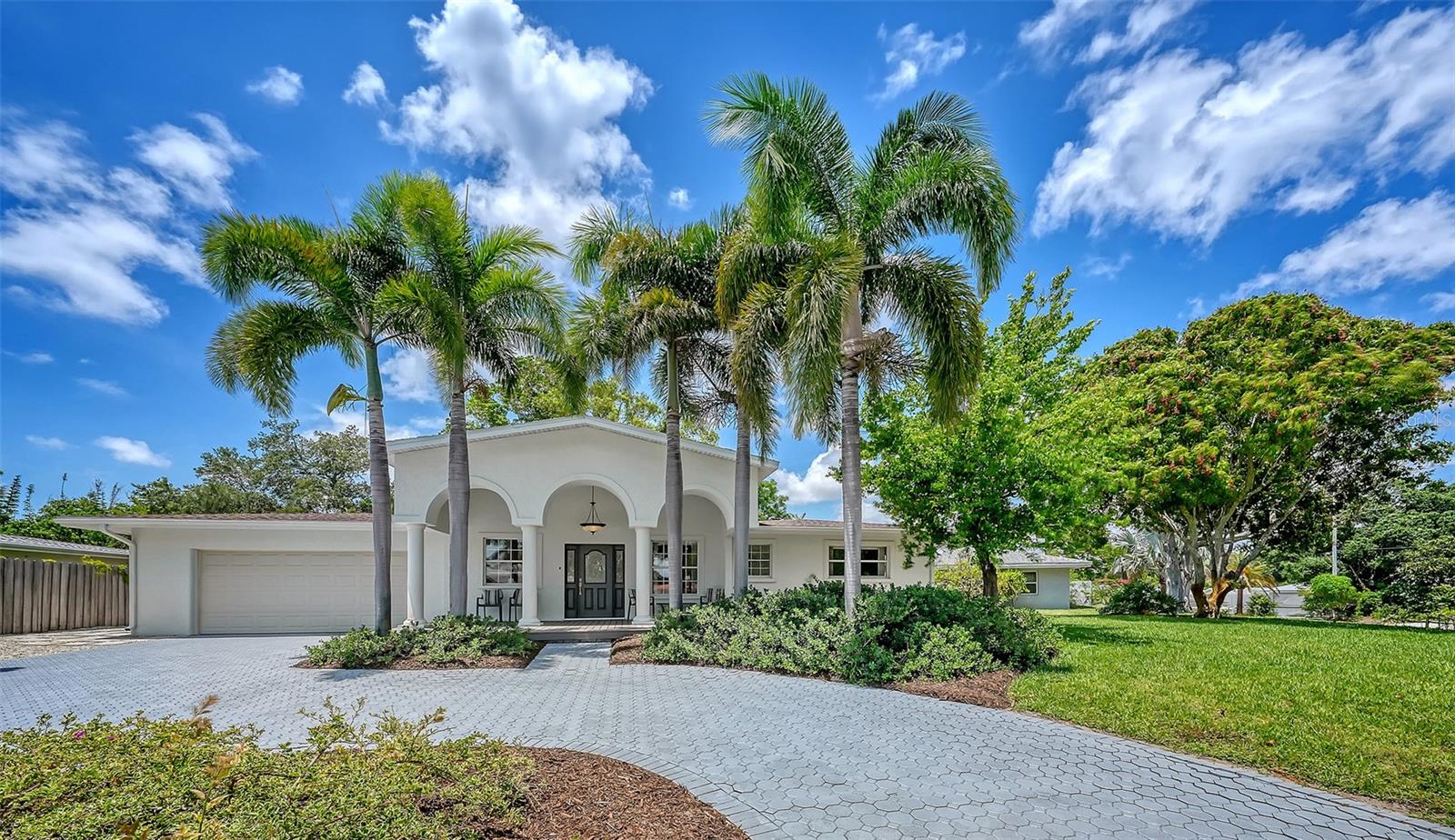 SOUTH GATE - Residential