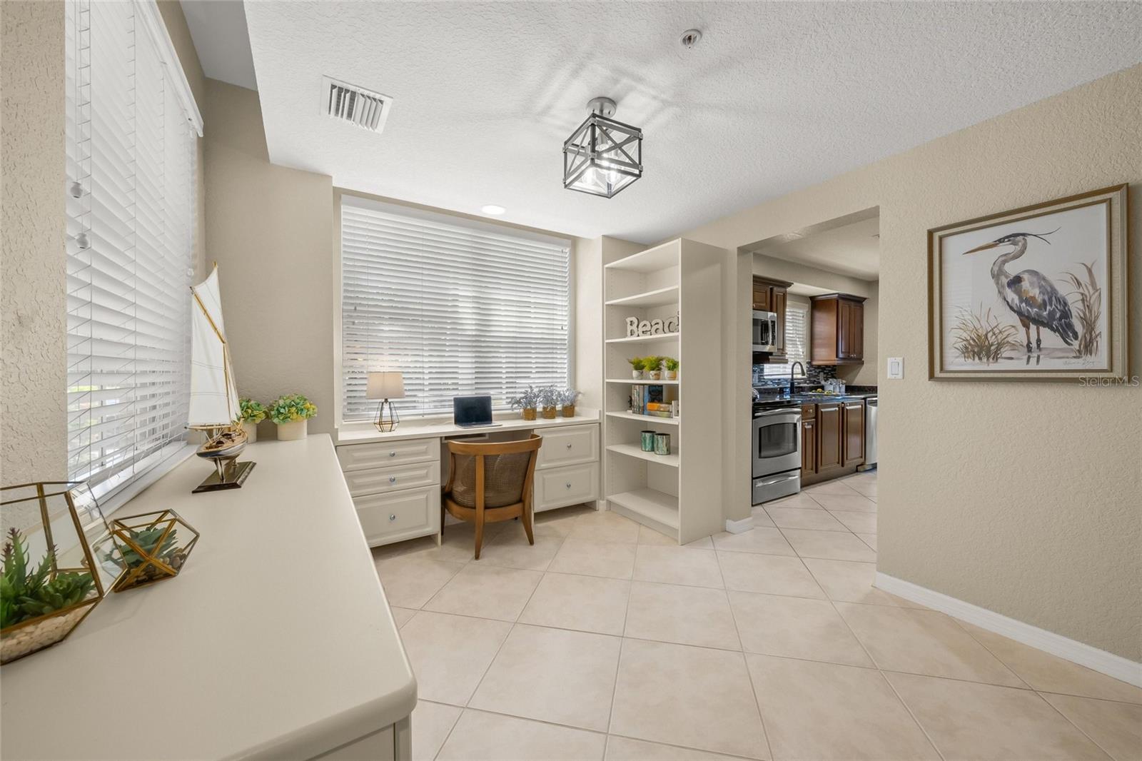 BLACKBURN HARBOR WATERFRONT VI - Residential