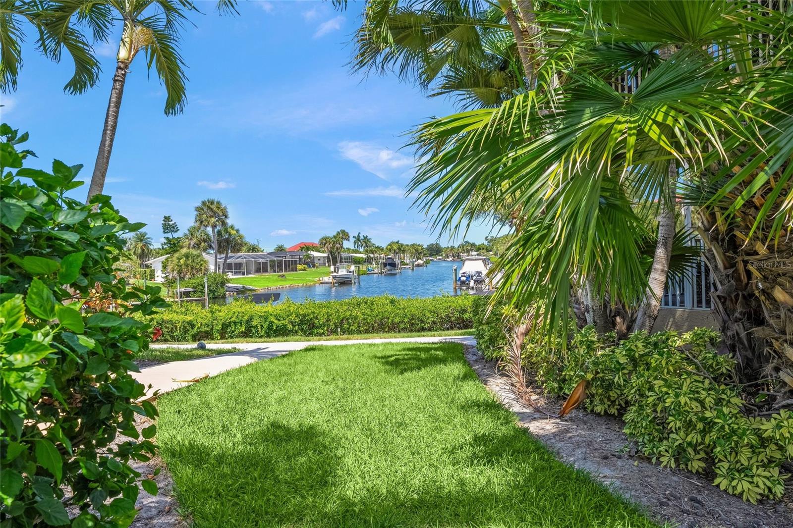 BLACKBURN HARBOR WATERFRONT VI - Residential