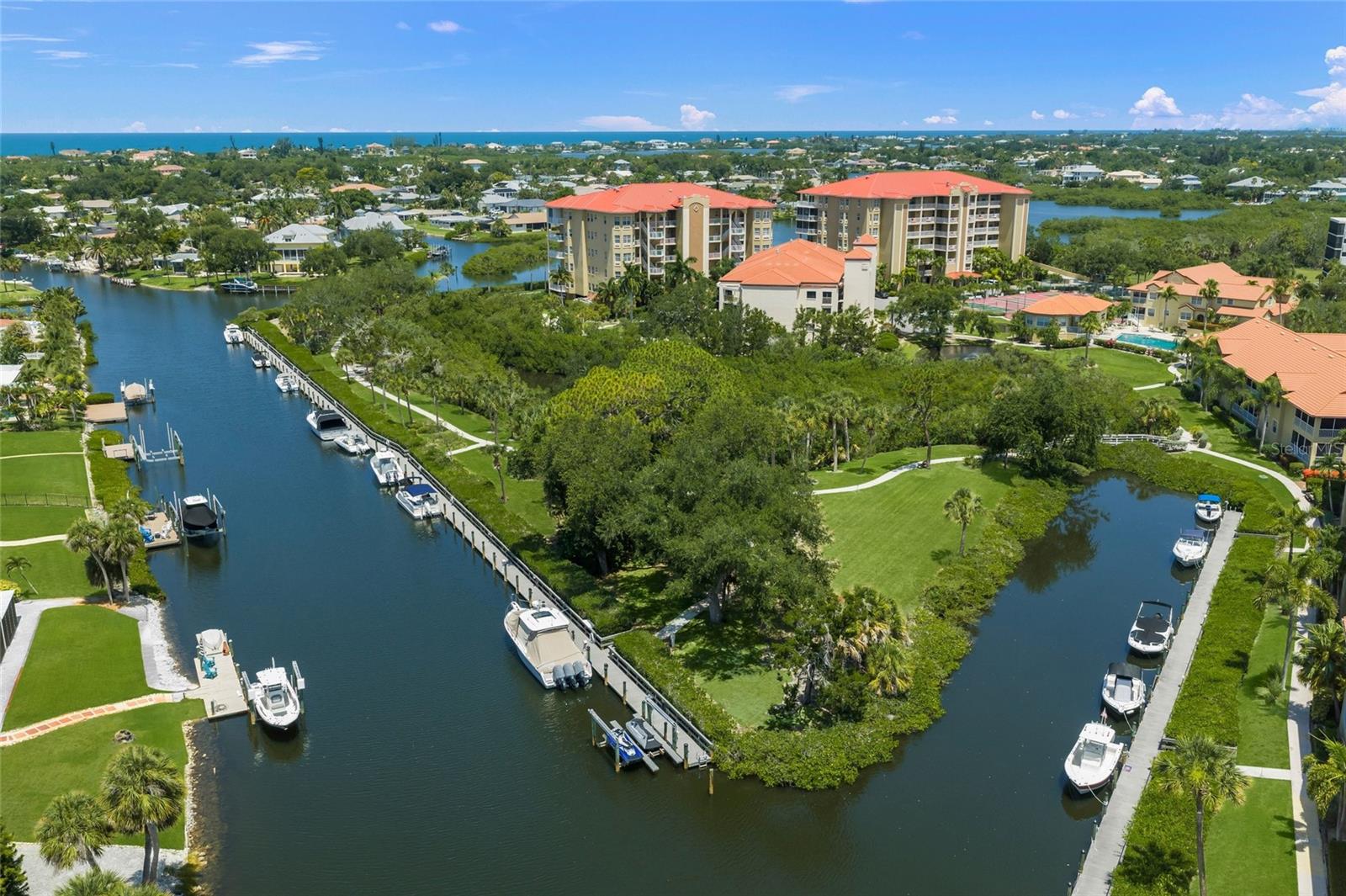 BLACKBURN HARBOR WATERFRONT VI - Residential