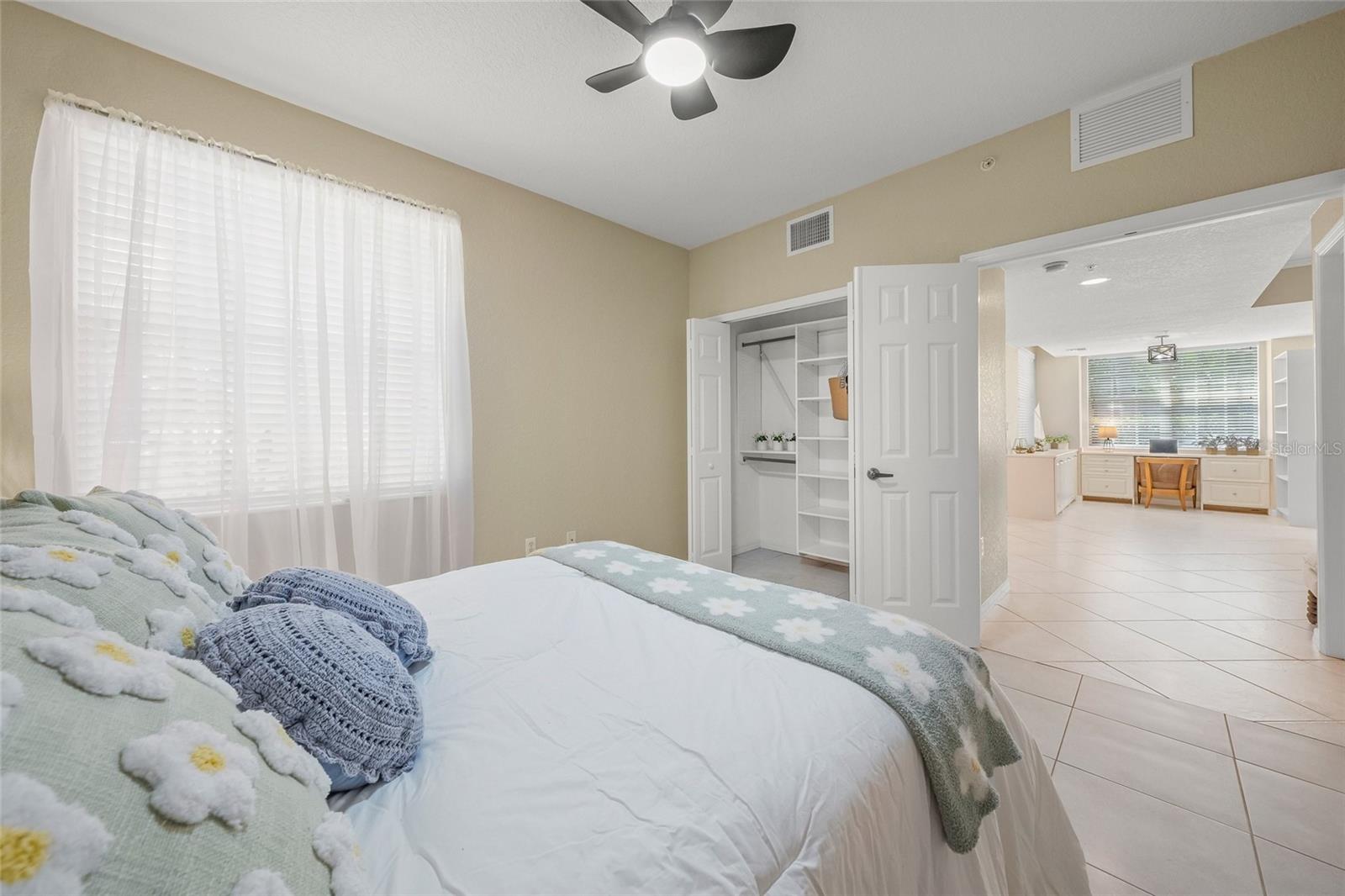 BLACKBURN HARBOR WATERFRONT VI - Residential