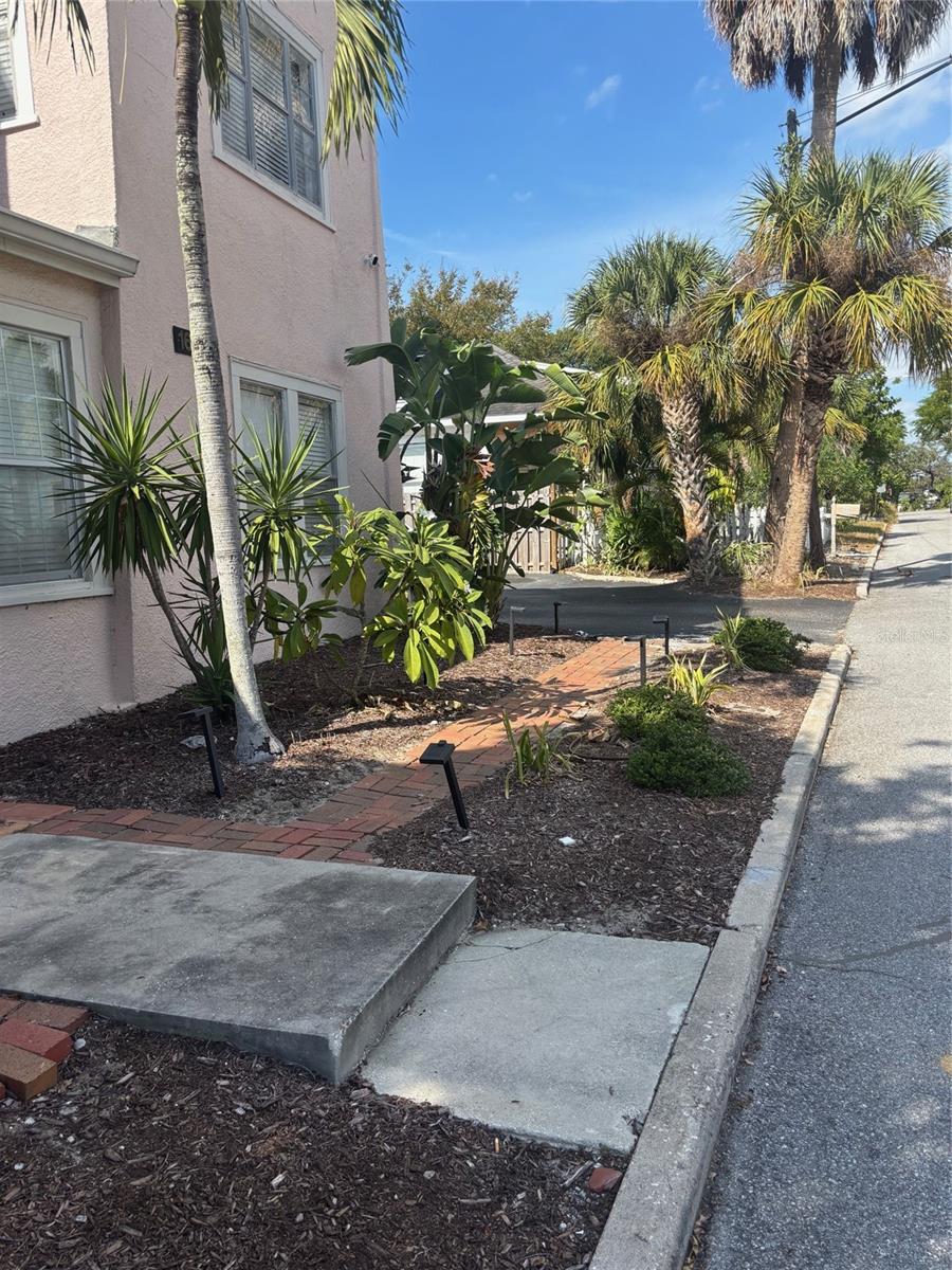 MARSHALLS E A SUB - Residential Income